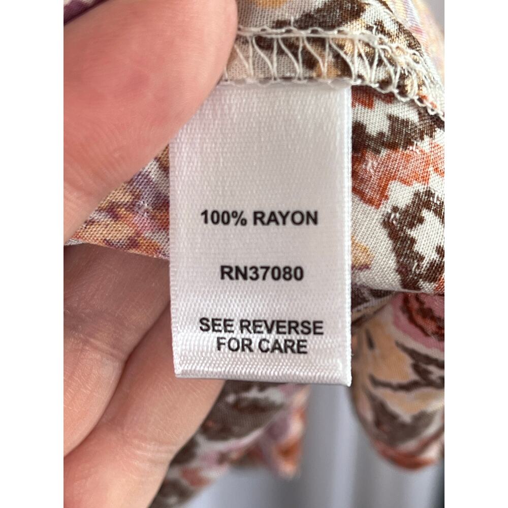 Cato button up long bell sleeved boho flowy print top, size XL, EUC - Picture 3 of 9